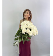 25 белых роз Классический букет